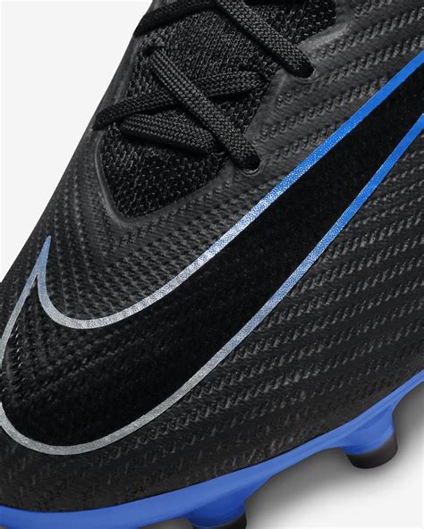 fake grass nike
